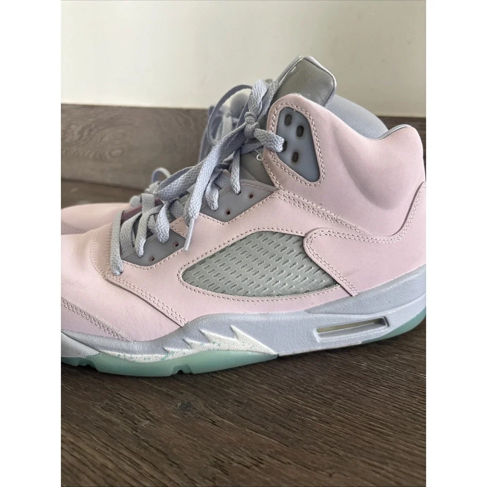 Jordan 5 Retro Easter US 10 Pink And Purple Sneakers